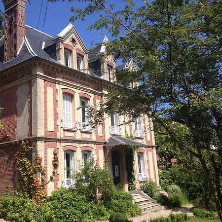La Liniere Bed & Breakfast La Rivière-Saint-Sauveur Exterior foto