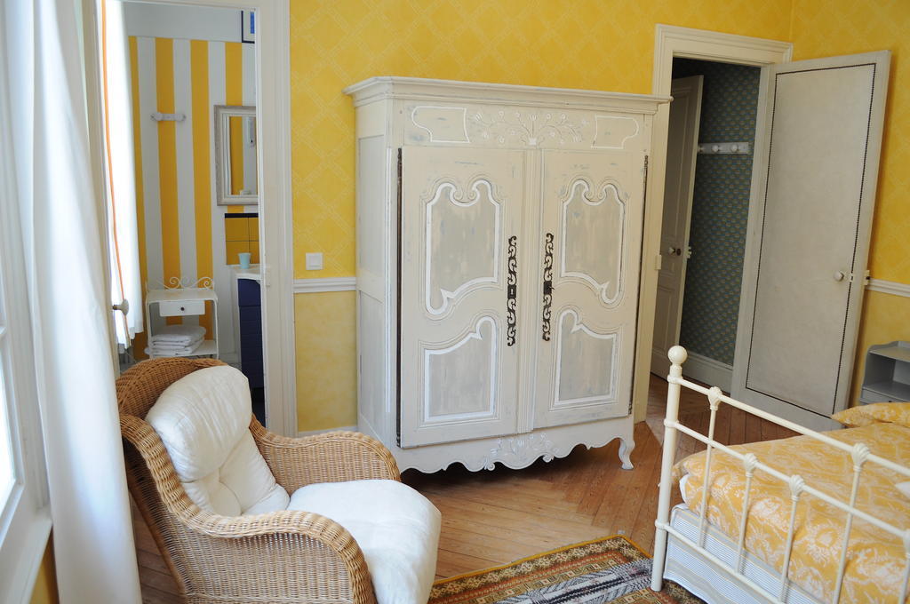 La Liniere Bed & Breakfast La Rivière-Saint-Sauveur Cameră foto